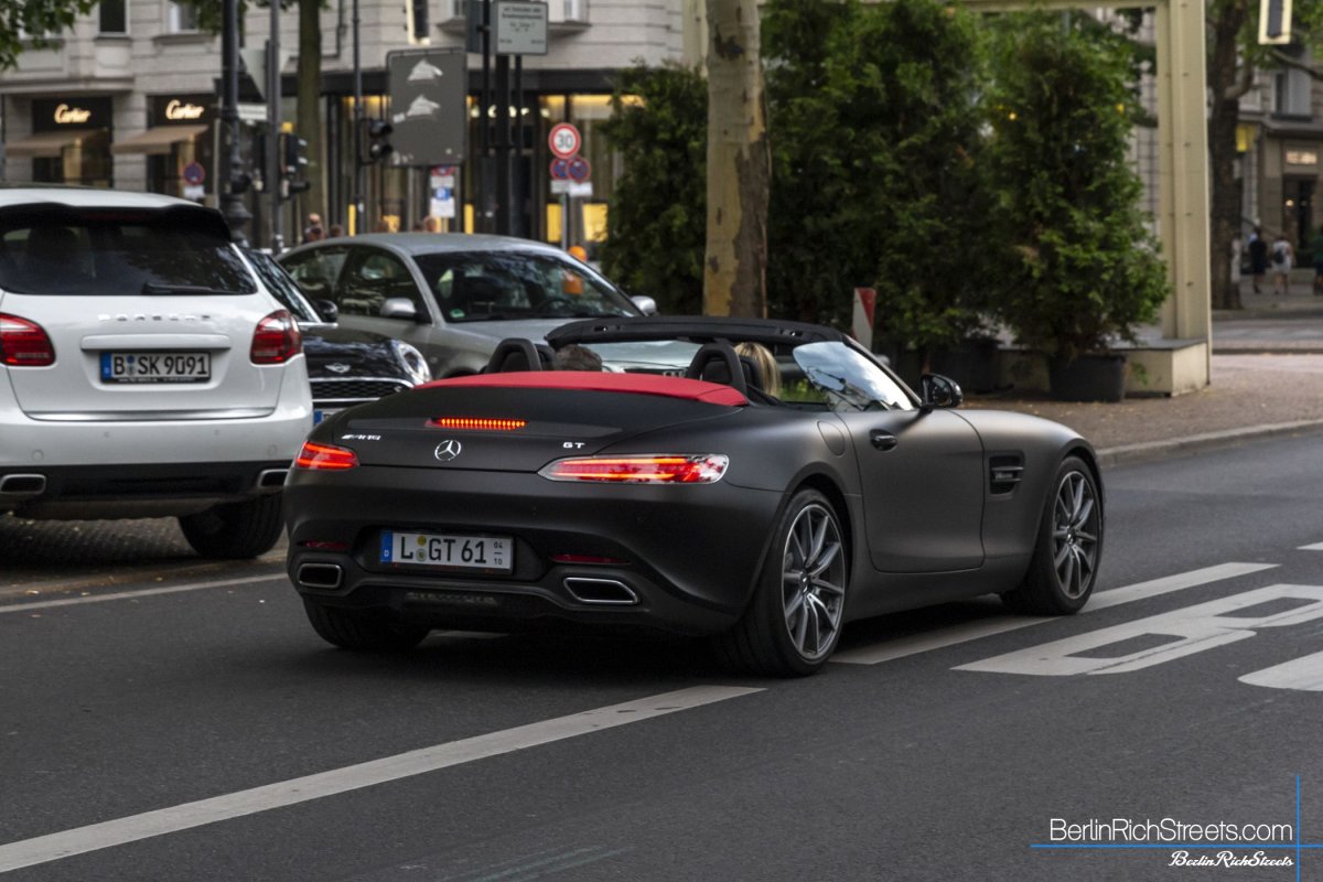 Mercedes-AMG GT Roadster (2019) spotted in Berlin — BerlinRichStreets